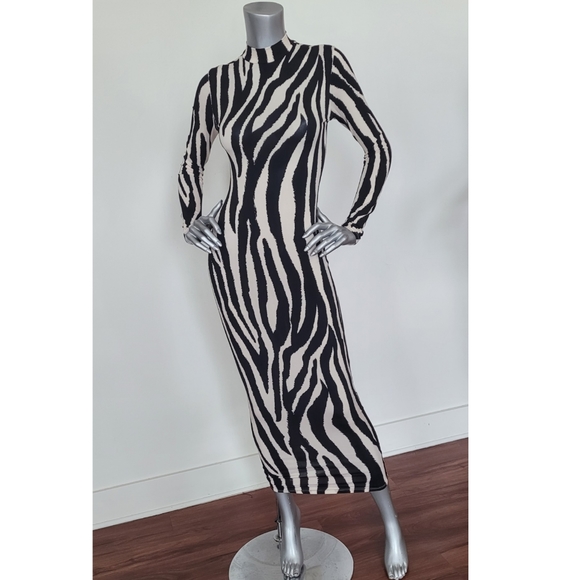 Zebra Print Midi Dress - Picture 3 of 4